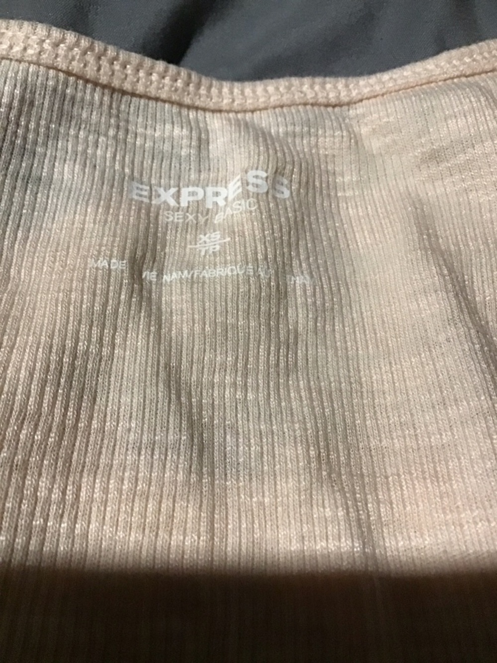 Express Sexy Basic Tank Top XS Peach Pink Silver Glitter Heart Ribbed Knit EUC - Picture 6 of 6
